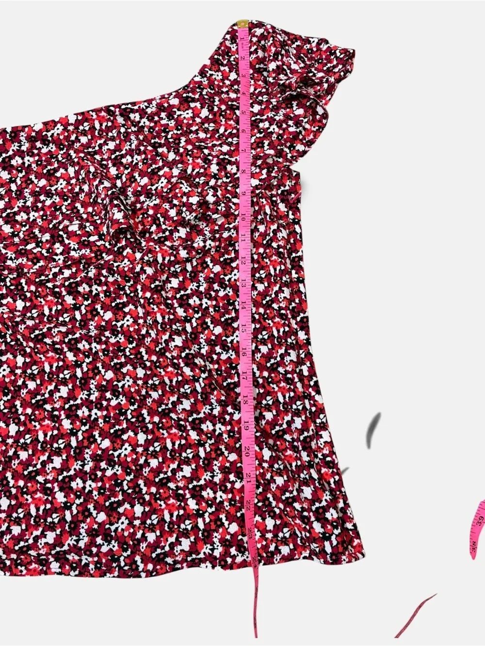 Michael Kors One-Shoulder Floral Ruffle Camisole in Burgundy and Pink Size 2